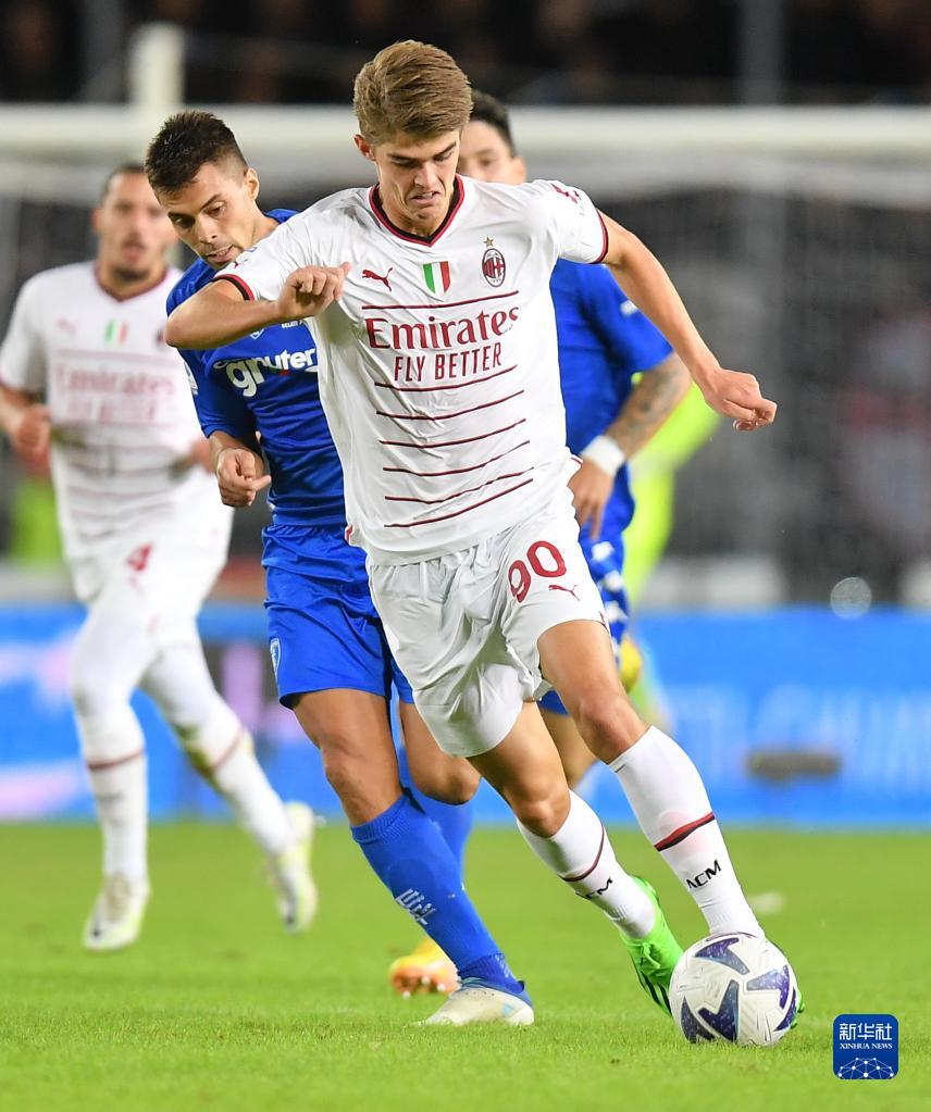 利用他的高 利用他的高