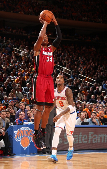 今夏引援支出排行：利物浦3.4亿欧领跑，英超5队破2亿、前十占8席